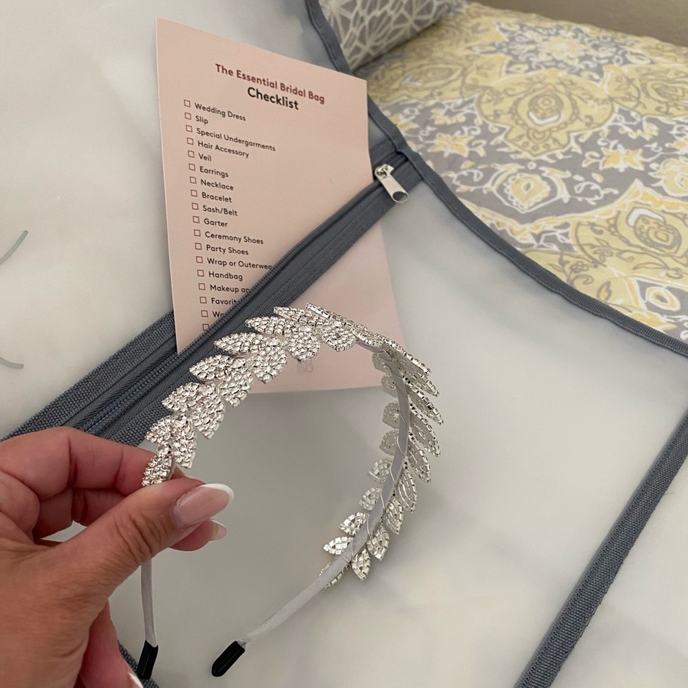 Rhinestone Open Petal Headband